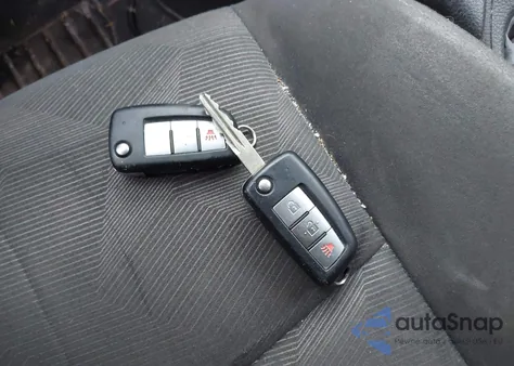 2016 Nissan Rogue S из США, поврежденный, VIN KNMAT2MV9GP734991